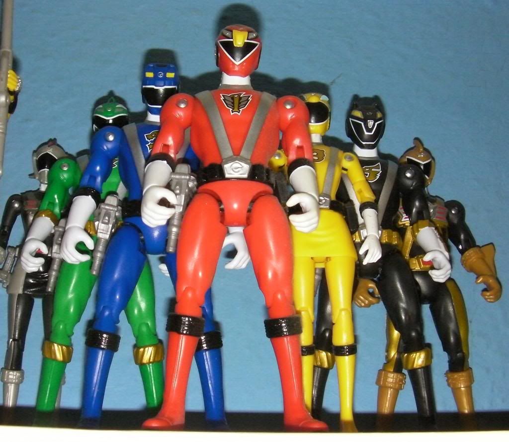 Power Rangers RPM figures collection complete!