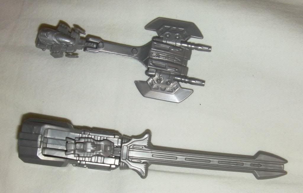 Power Rangers RPM Full Throttle Figure's Weapons Combinations (Road Blaster and Turbo Plasma Launcher)