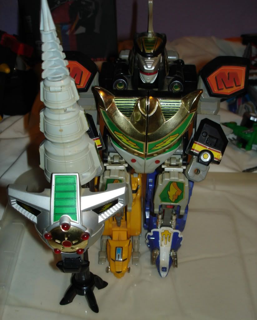 DX Mega Dragonzord Fighting Mode