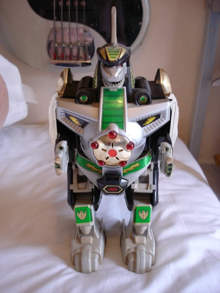 Dragonzord before new stickers (front)